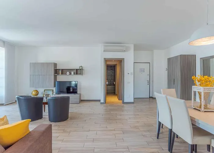 Apart Otel Maioliche Griante Cadenabbia