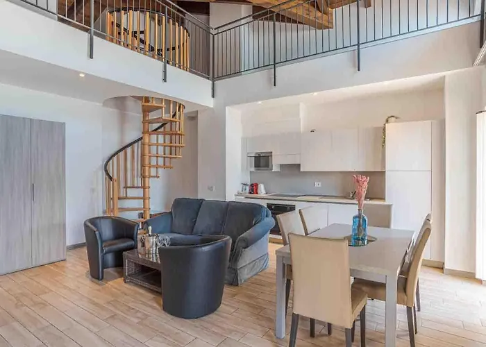 Apart Otel Maioliche Griante Cadenabbia